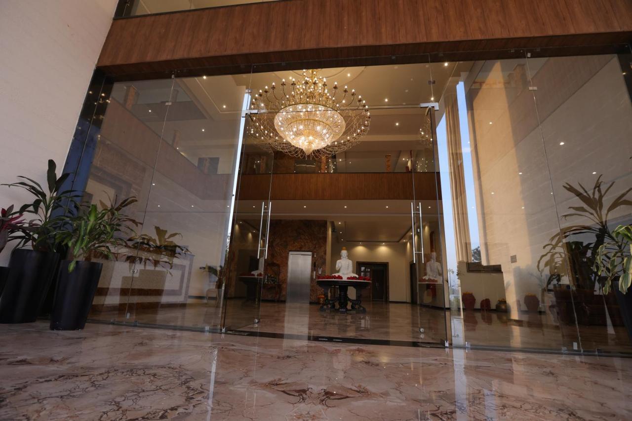 The Heritage Conventions Sāgar Extérieur photo